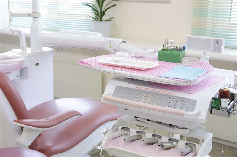 患者様の人生と向き合う訪問歯科治療を東京で行います